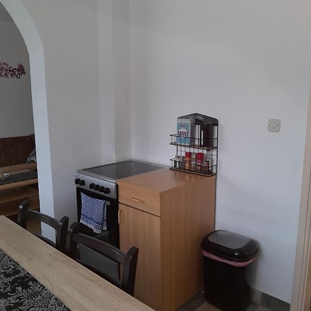 Apartment Gabi Smoljanac Esterno foto